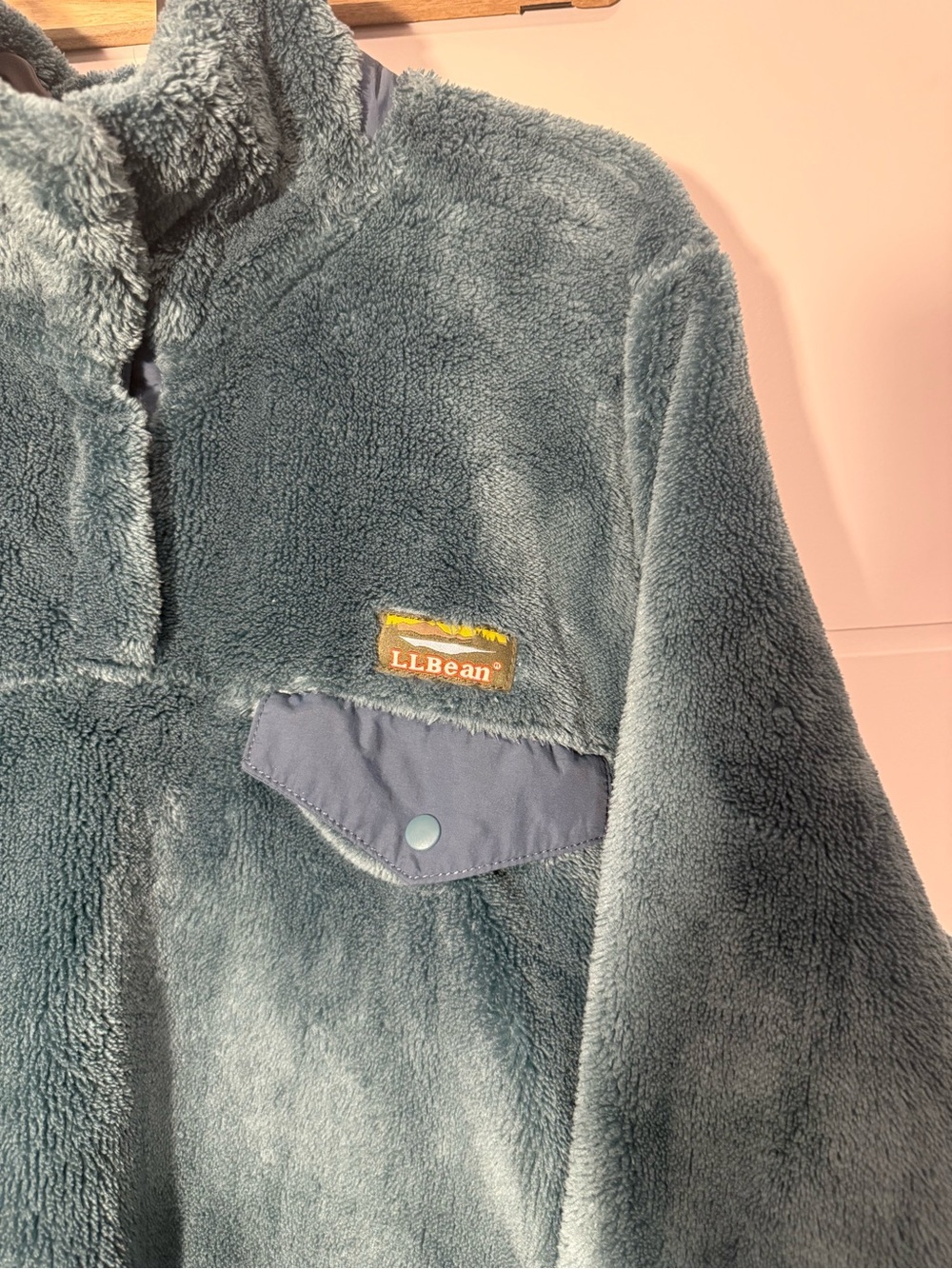 L.L.Bean Hi-Pile Fleece Pullover in a Teal - Picture 4 of 6